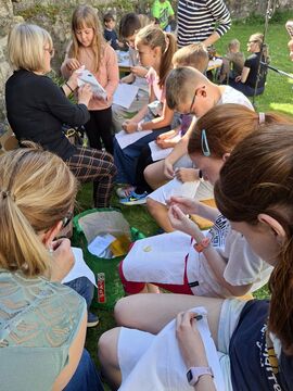 Kettejevo družinsko popoldne (7)